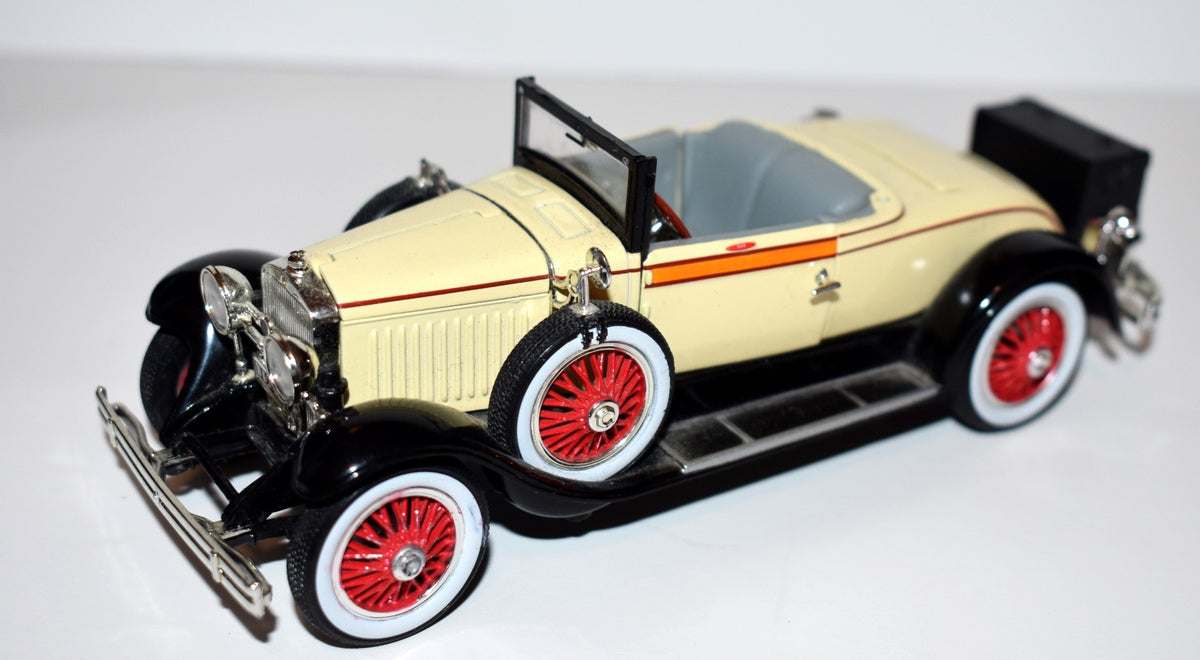 Signature Models - 1927 Cadillac 314 Roadster