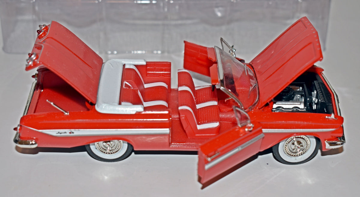 Signature Models - 1961 Chevrolet Impala Convertible