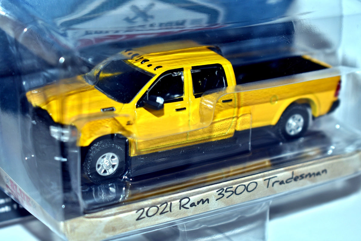 Greenlight - Blue Collar - 2021 RAM 3500 Tradesman Crew Cab Pickup Truck