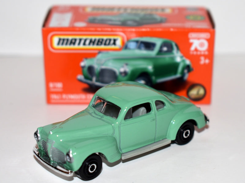 Matchbox  Power Grabs  1941 Plymouth