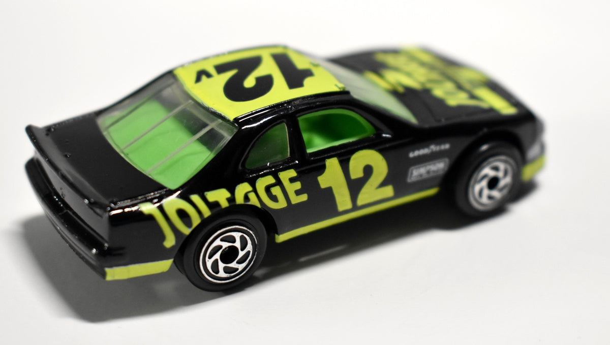 Matchbox Ford Thunderbird Joltage Batteries NASCAR Stock Car