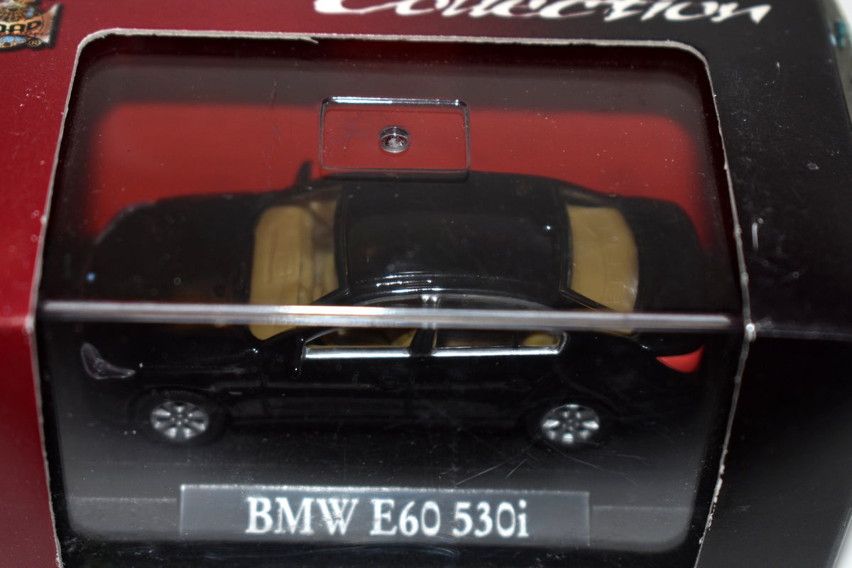 Road Signatures - HO Scale - BMW E60 530i Sedan