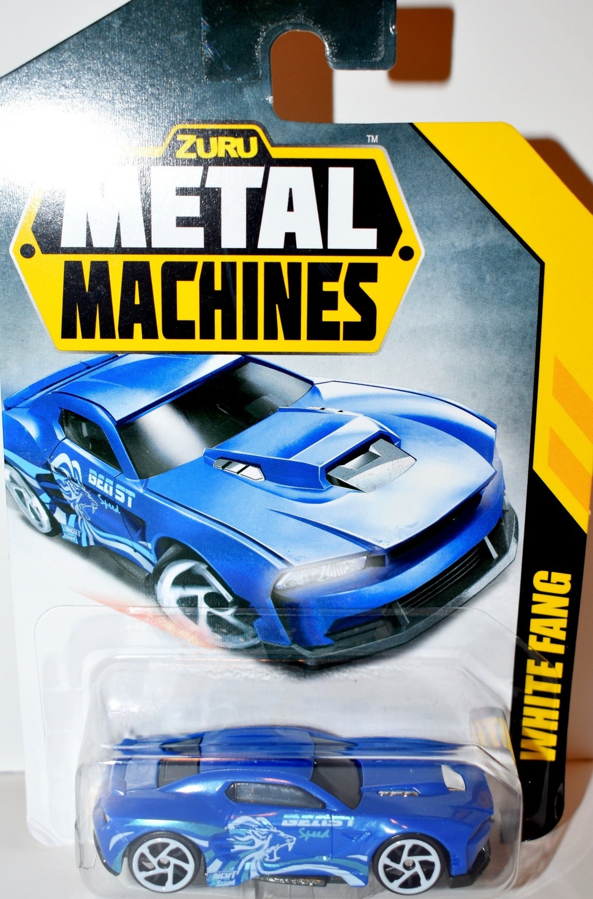Zuru - White Fang - Ford Mustang GT