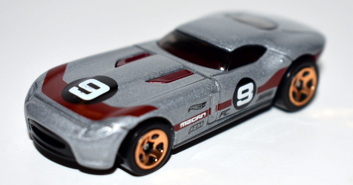Hot Wheels - Fast Felon - Custom Jaguar Coupe