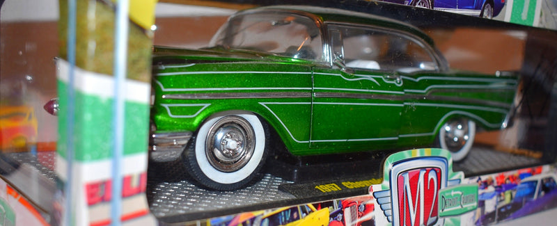 M2 Machines Detroit Cruisers - Limited Edition Tom Kelly 1957 Chevrolet Bel Air