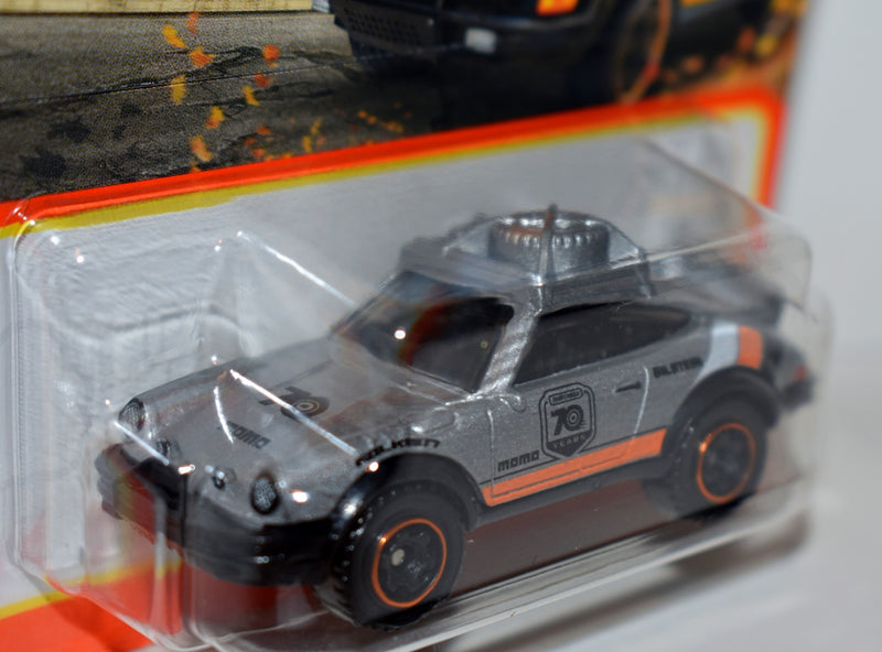Matchbox 70th Anniversary Special Edition Short Card - 1985 Porsche 911 Rally