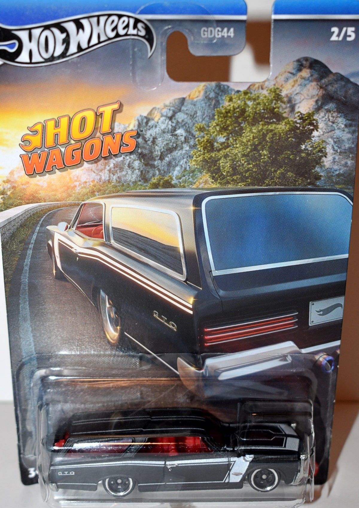 Hot Wheels - Hot Wagons - 1966 Pontiac GTO Station Wagon