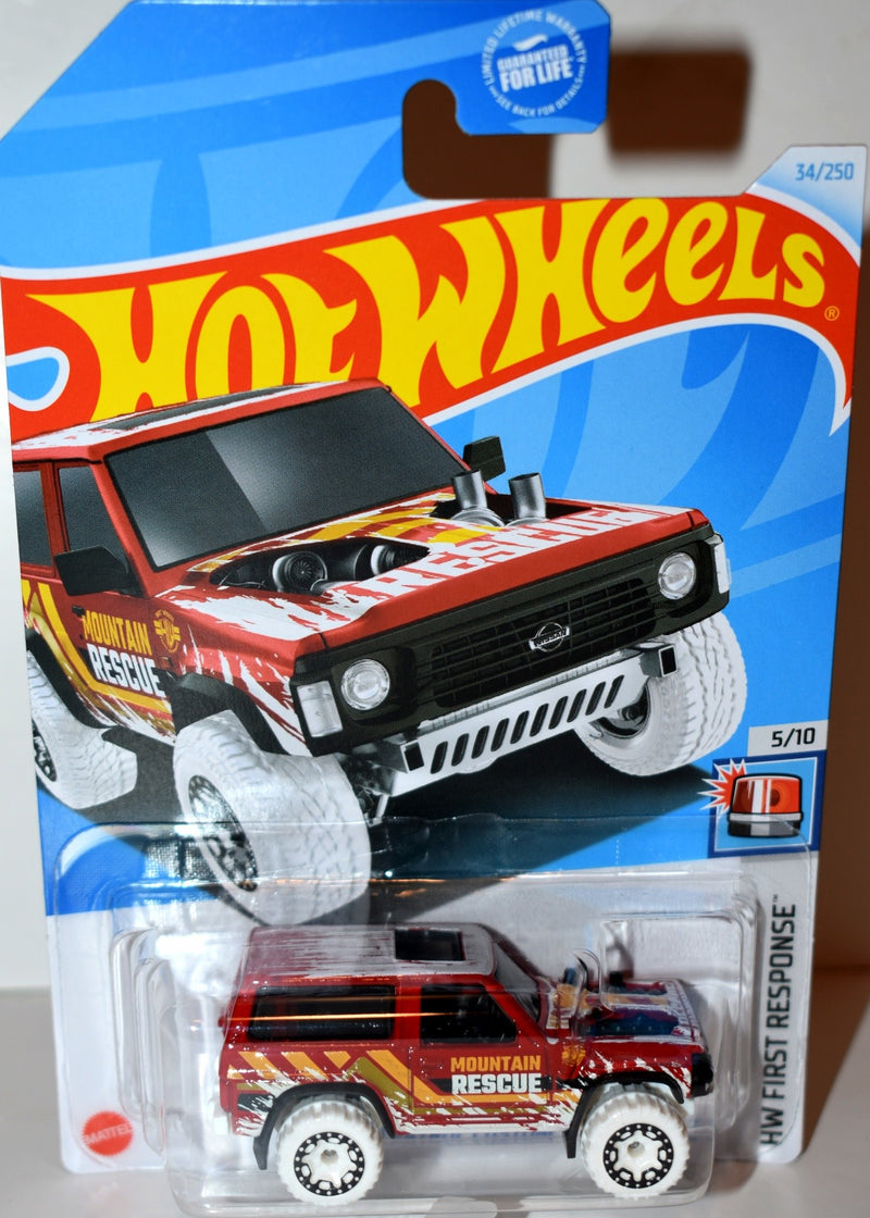 Hot Wheels  - First Response - Nissan Patrol Mountain Rescue Truck