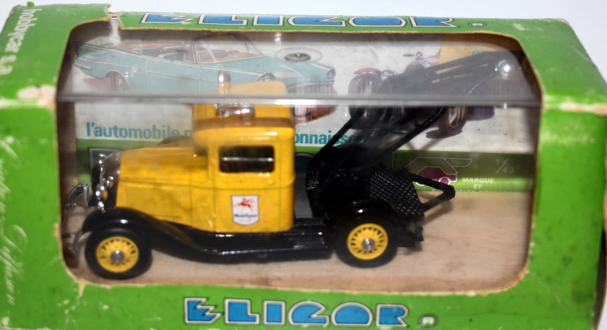 Eligor - 1934 Ford V8 Mobilgas Tow Truck