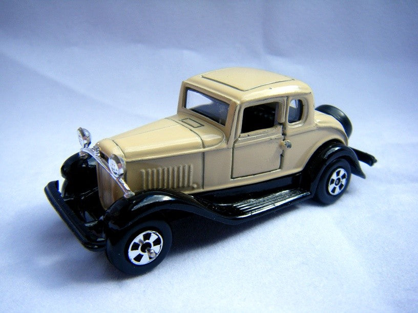 Ertl - 1932 Ford Model A Coupe