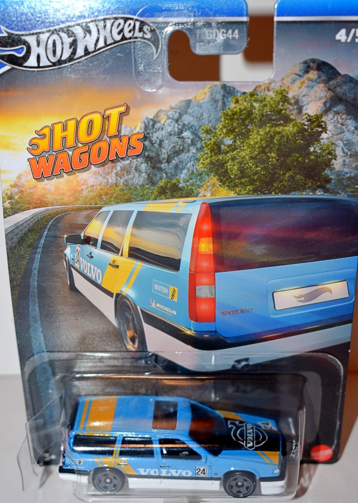 Hot Wheels - Hot Wagons - Volvo 240 Station Wagon