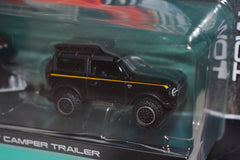 Maisto - Transport -  2021 Ford Bronco 2 Door and Camper Trailer