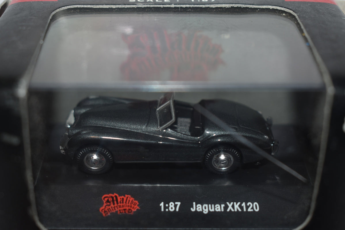 Malibu International -  Jaguar XK 120