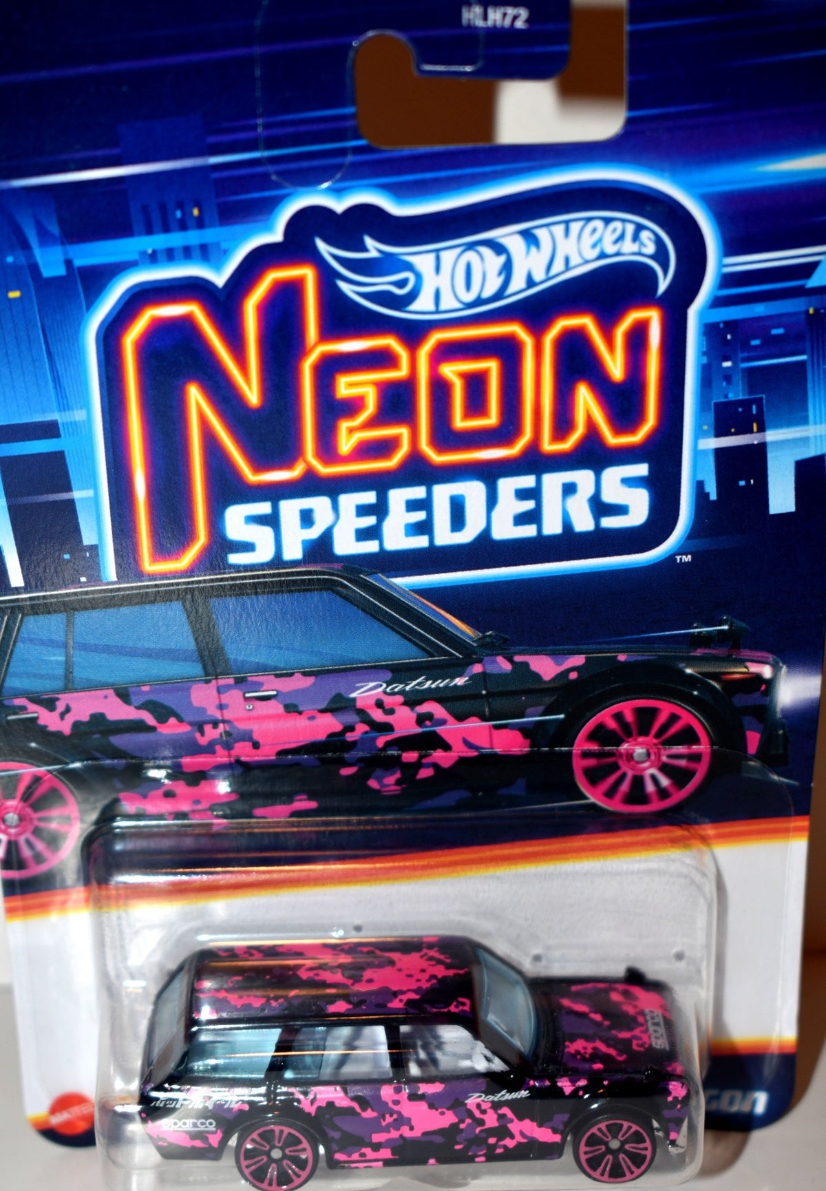 Hot Wheels Neon Speeders - Datsun 510 Wagon