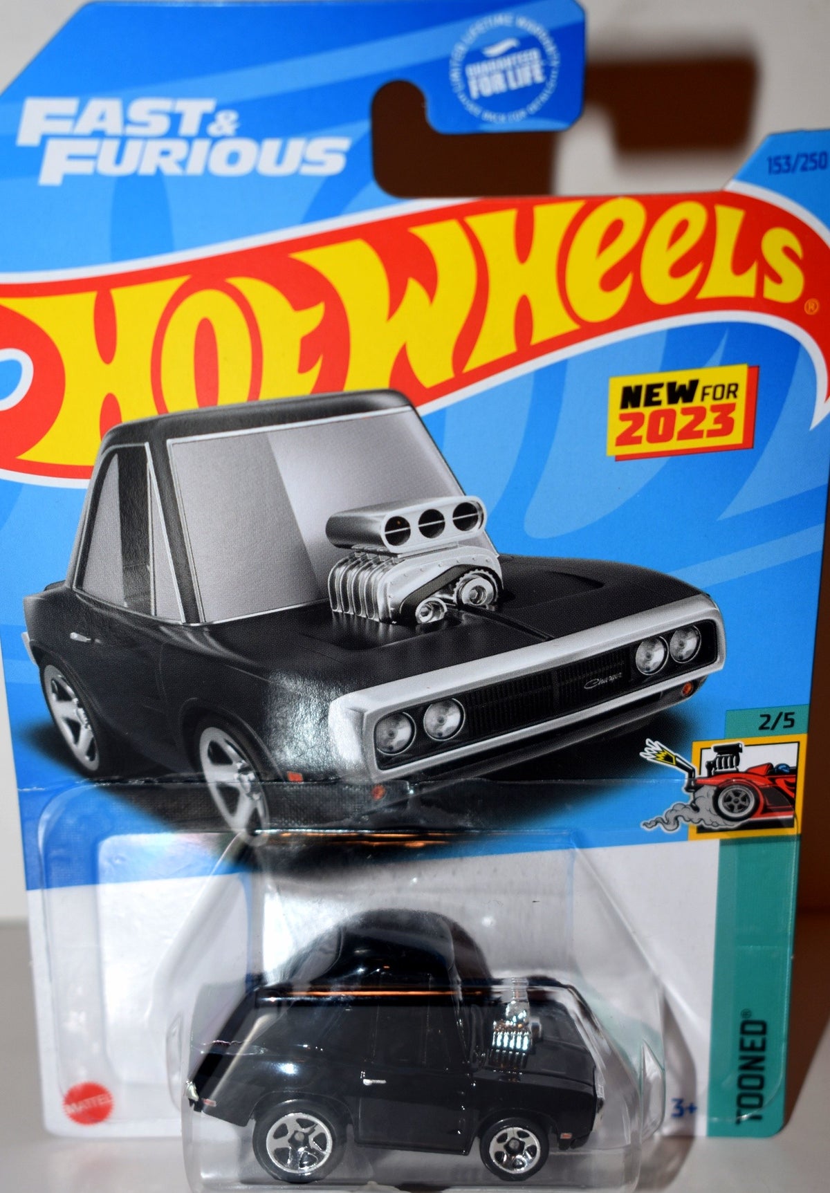 Hot Wheels  Fast & Furious - Tooned Dom's Dodge Charger
