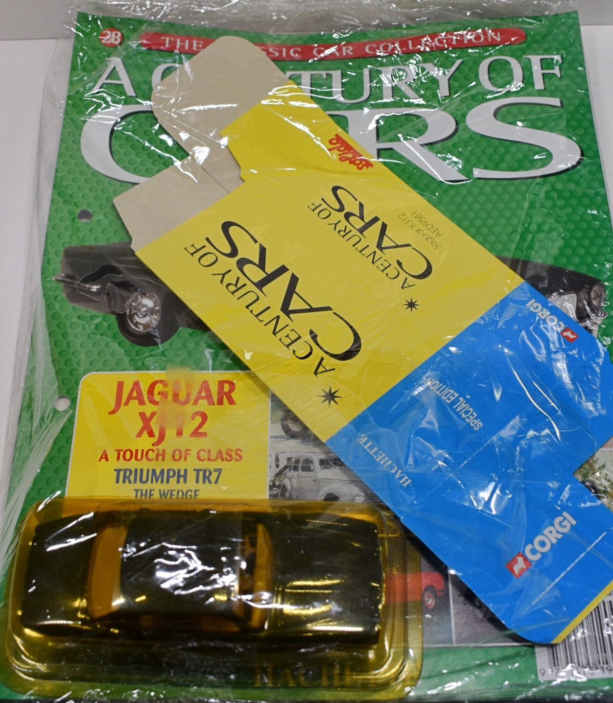 Corgi - The Classic Car Collection - Jaguar XJ12 Sedan