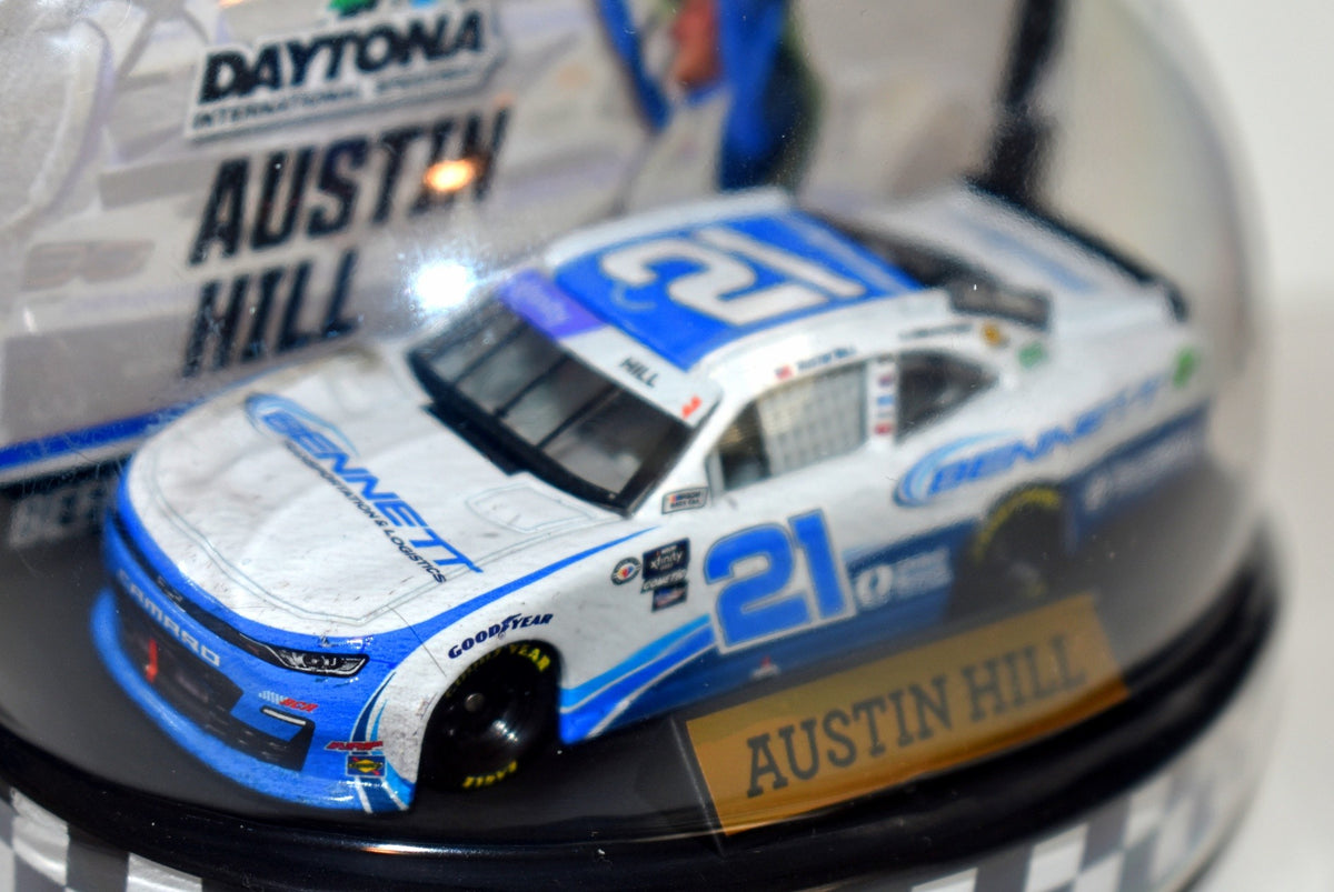 Lionel NASCAR Authentics  Winners Circle Austin Hill Bennet Chevy Camaro