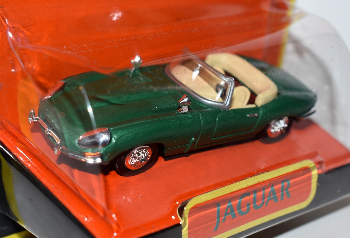 New Ray - Open Top Collection - 1961 Jaguar E Type Cabriolet