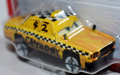 Disney CARS -  Faregame - Demolition Derby Ford Crown Victoria Taxi