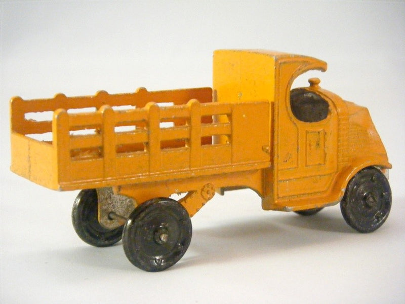 Tootsietoy 1928 Mack Stake Truck