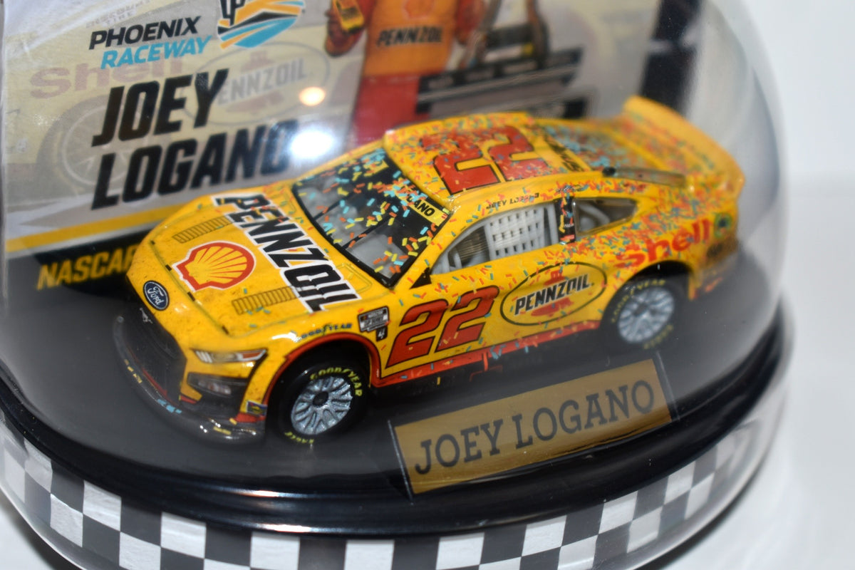 Winners Circle - NASCAR Authentics: Phoenix Winning Pennzoil Logano Ford Mustang