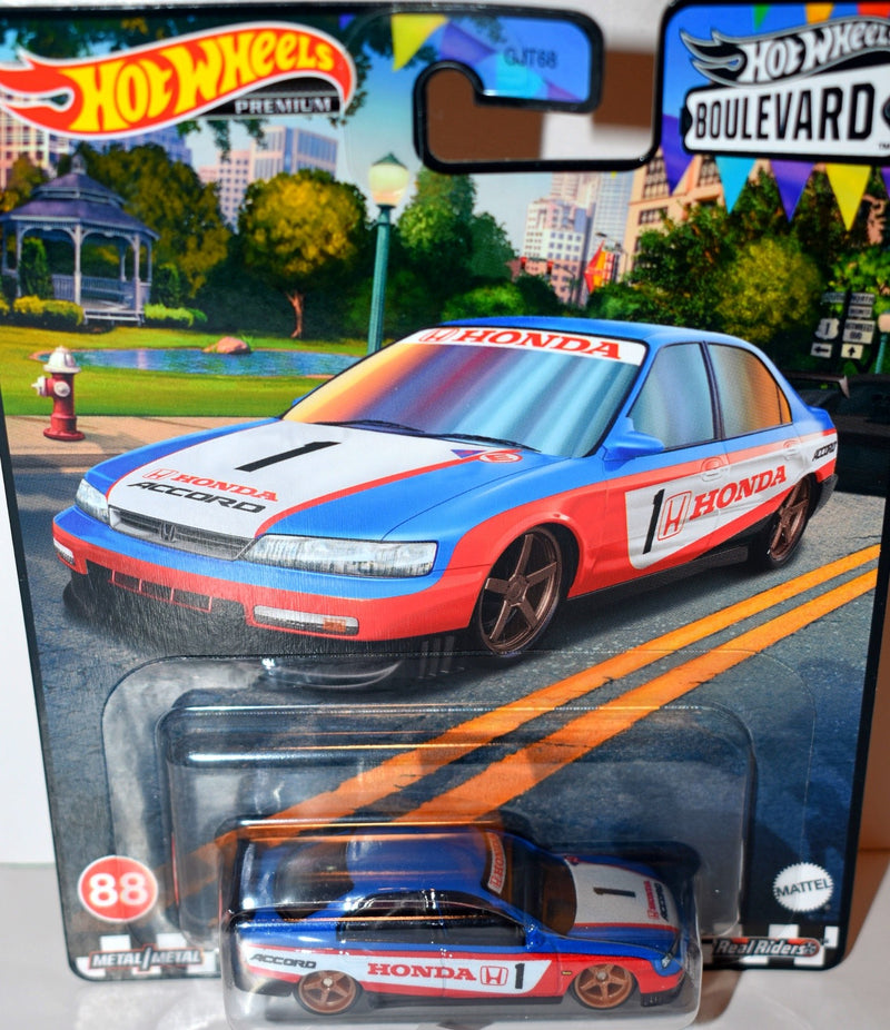 Hot Wheels Premium - 1994 Honda Accord