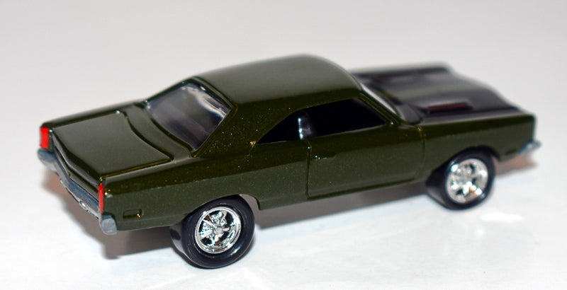 Johnny Lightning Muscle Cars USA - 1969 Plymouth Hemi Road Runner