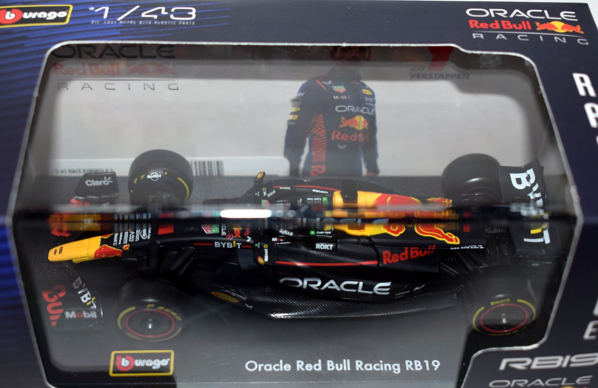 Bburago - Max Verstappen Red Bull RB19 Race Car