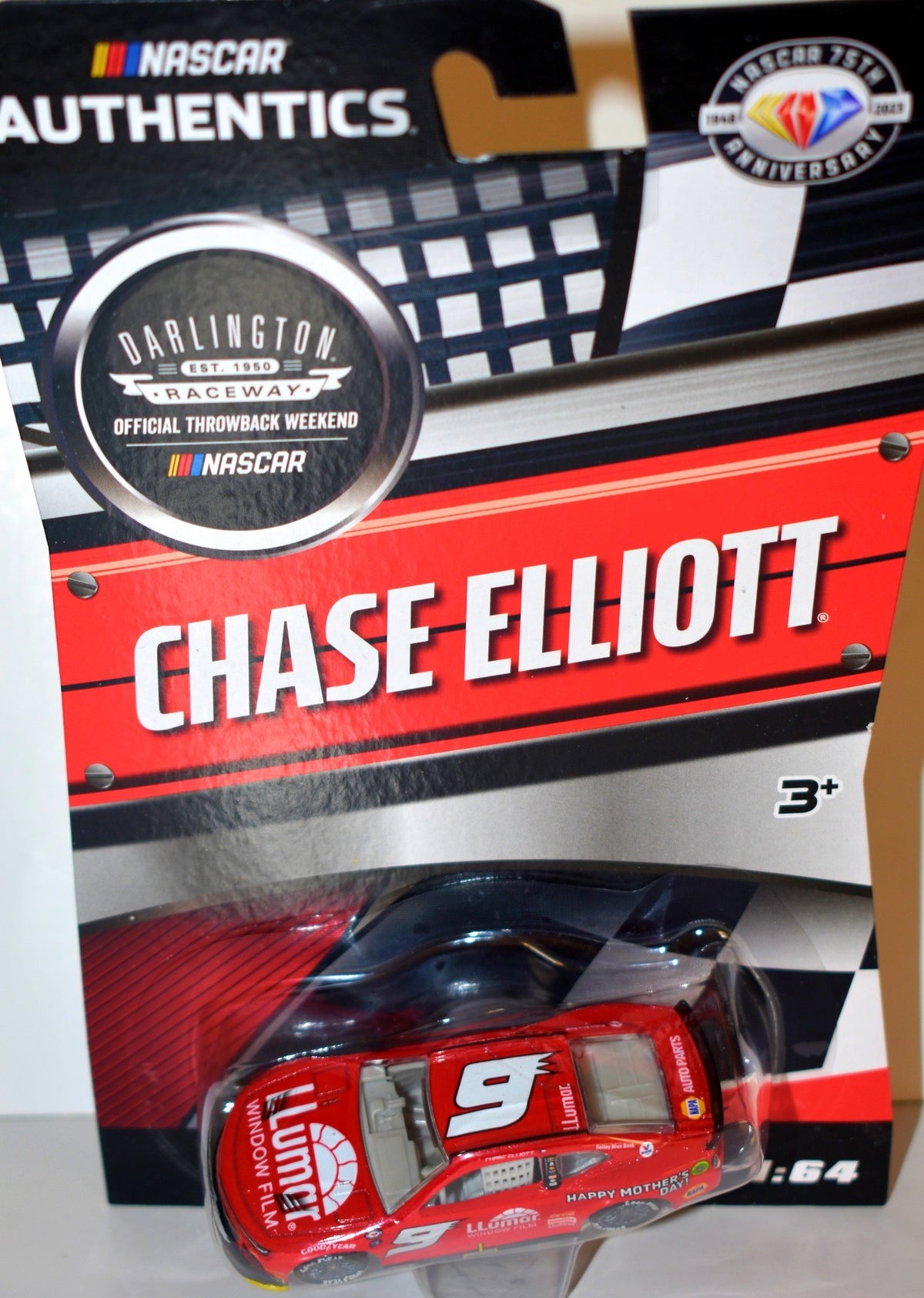 NASCAR Authentics Hendrick Motorsports - Chase Elliott LLumar  Chevrolet Camaro