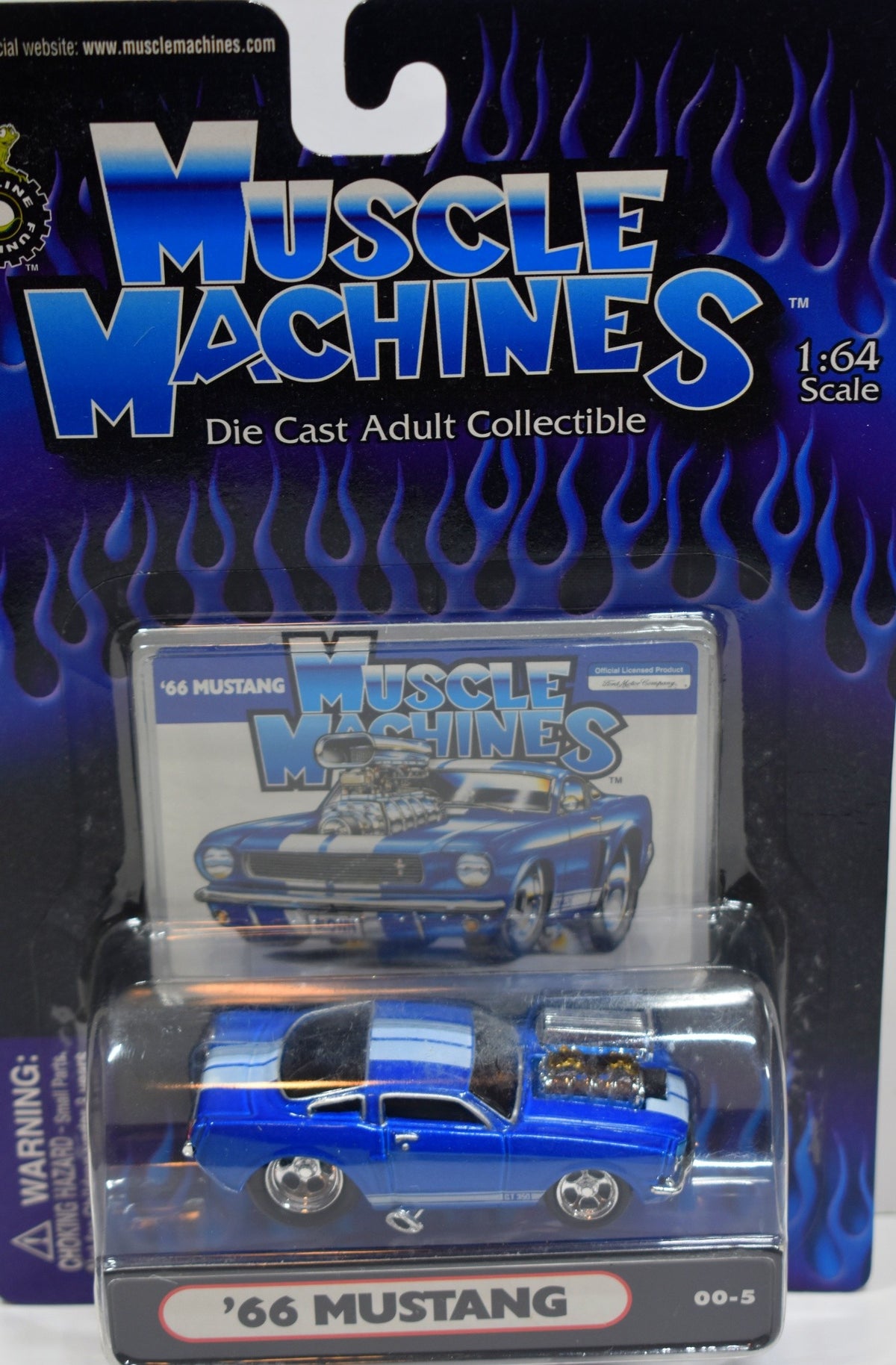 Muscle Machines 1966 Ford Mustang Fastback