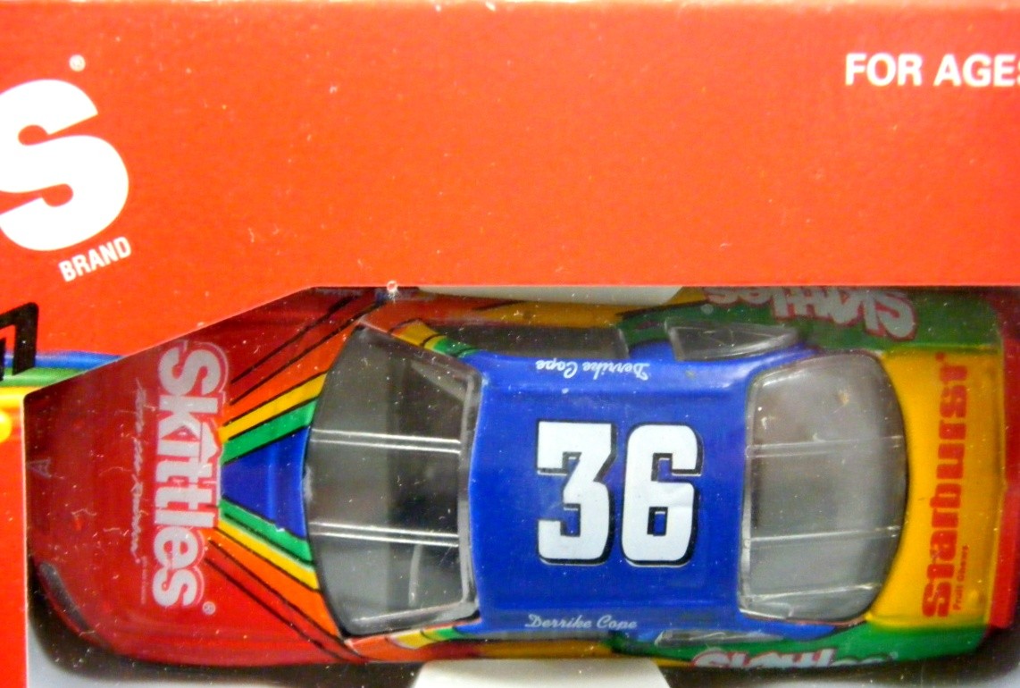 Racing Champions - Rare Skittles Racing On-Pack Jeff Gordon Promo Car