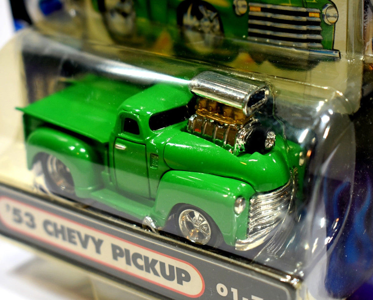 Muscle Machines - 1953 Chevrolet Pickup Truck