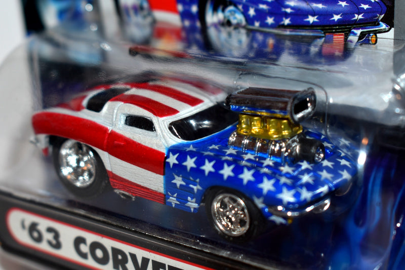 Muscle Machines Stars & Stripes 1963 Chevrolet Corvette Split Window Coupe