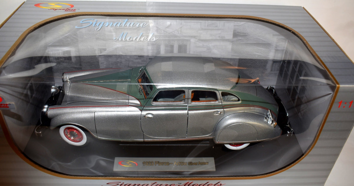 Signature Models - 1933 Pierce-Arrow Silver Arrow