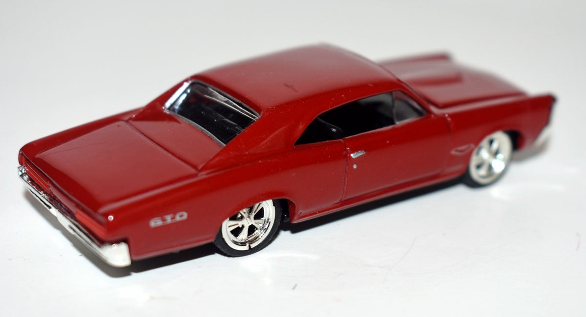Ertl - American Muscle - 1967 Pontiac GTO