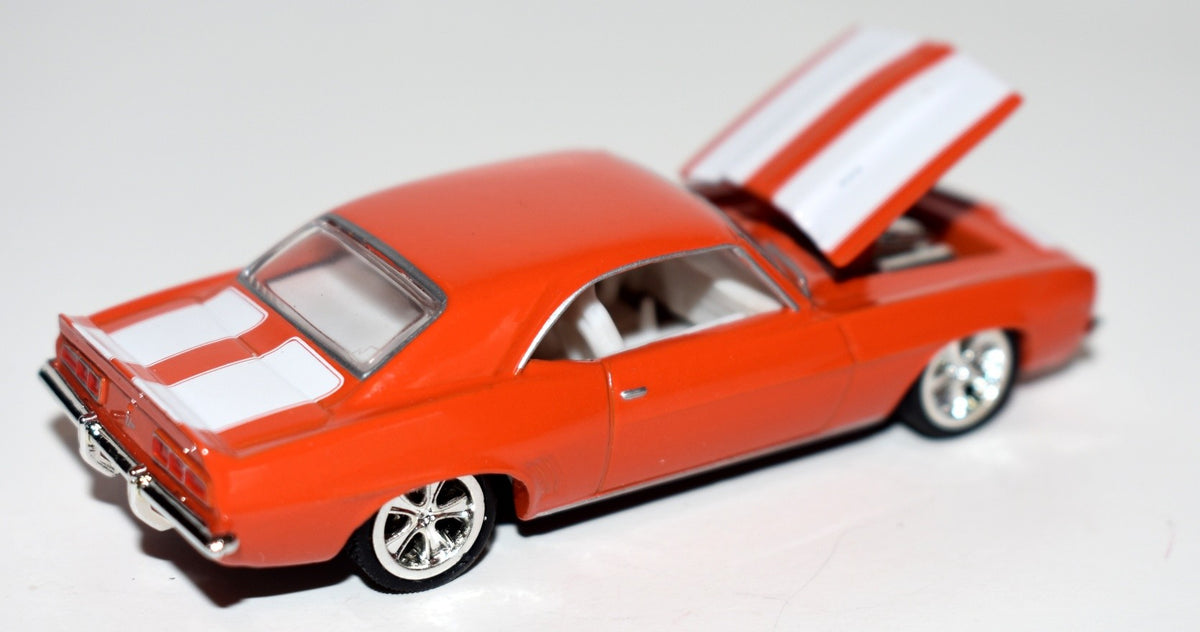 Ertl - American Muscle - 1969 Chevrolet Camaro 302 Z28