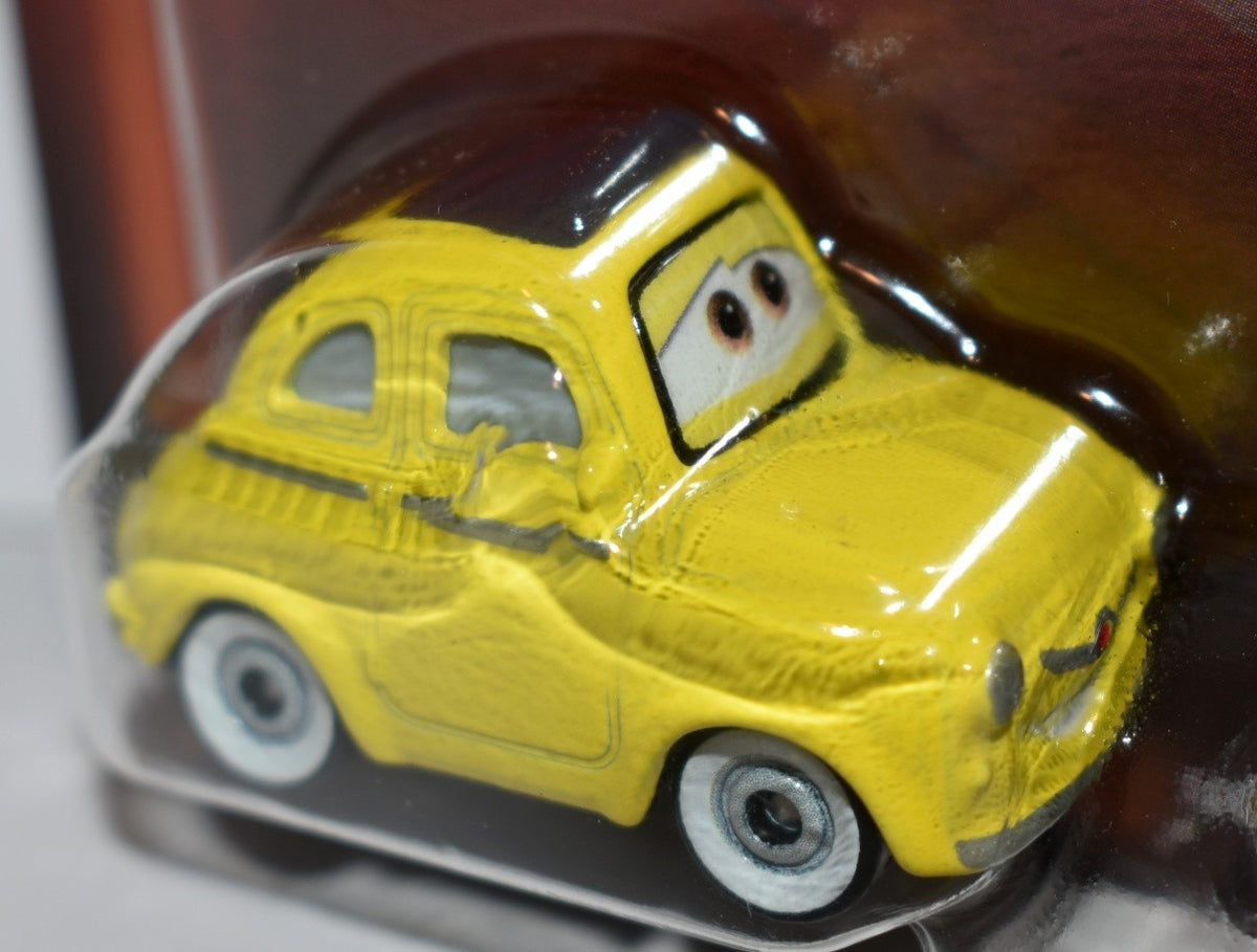 Disney CARS  - Italian Set - Luigi and Guido - Fiat 500 and Forklift