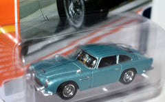 Johnny Lightning Classic Gold 1966 Aston Martin DB5