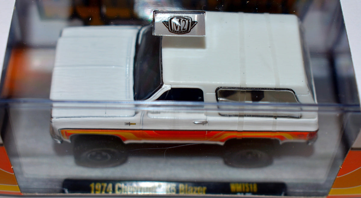 M2 Machines - Squarebody Syndicate - 1974 Chevrolet K5 Blazer