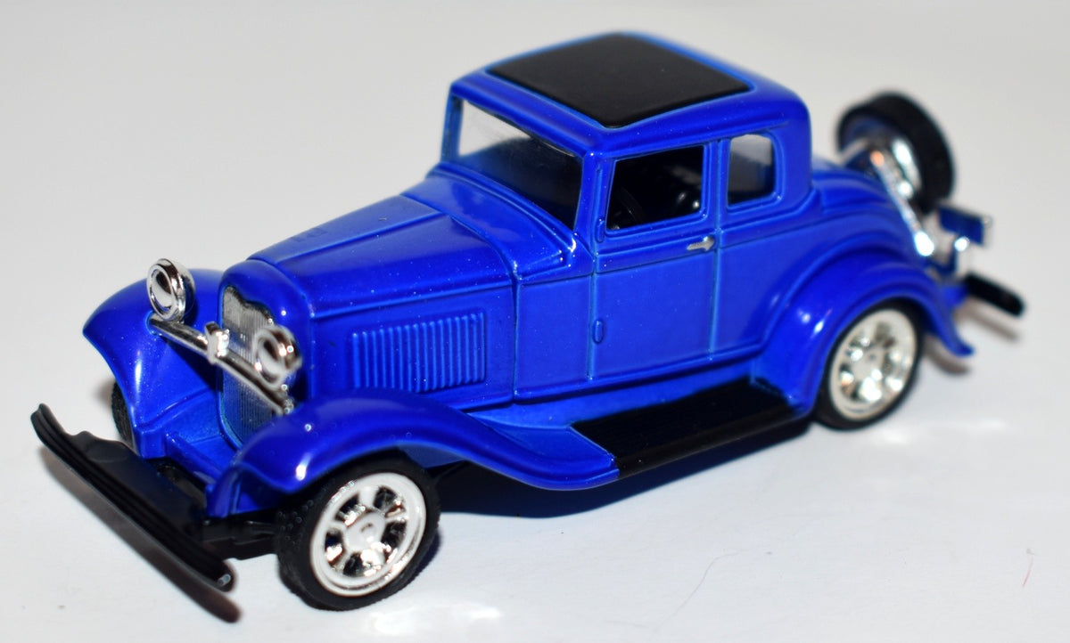 Ertl - American Muscle - 1932 Ford Full Fendered 5 Window Deuce Coupe