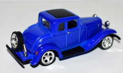Ertl - American Muscle - 1932 Ford Full Fendered 5 Window Deuce Coupe