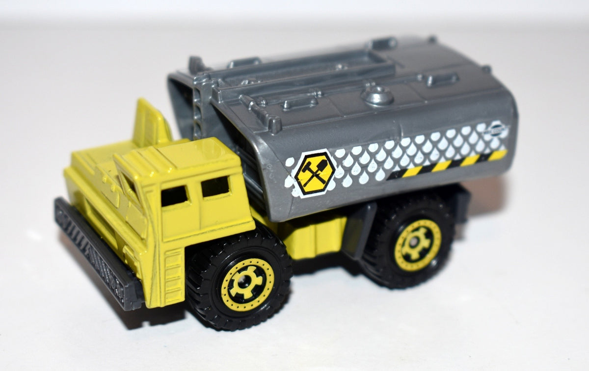 Matchbox - Faun Water  Delivery Tanker