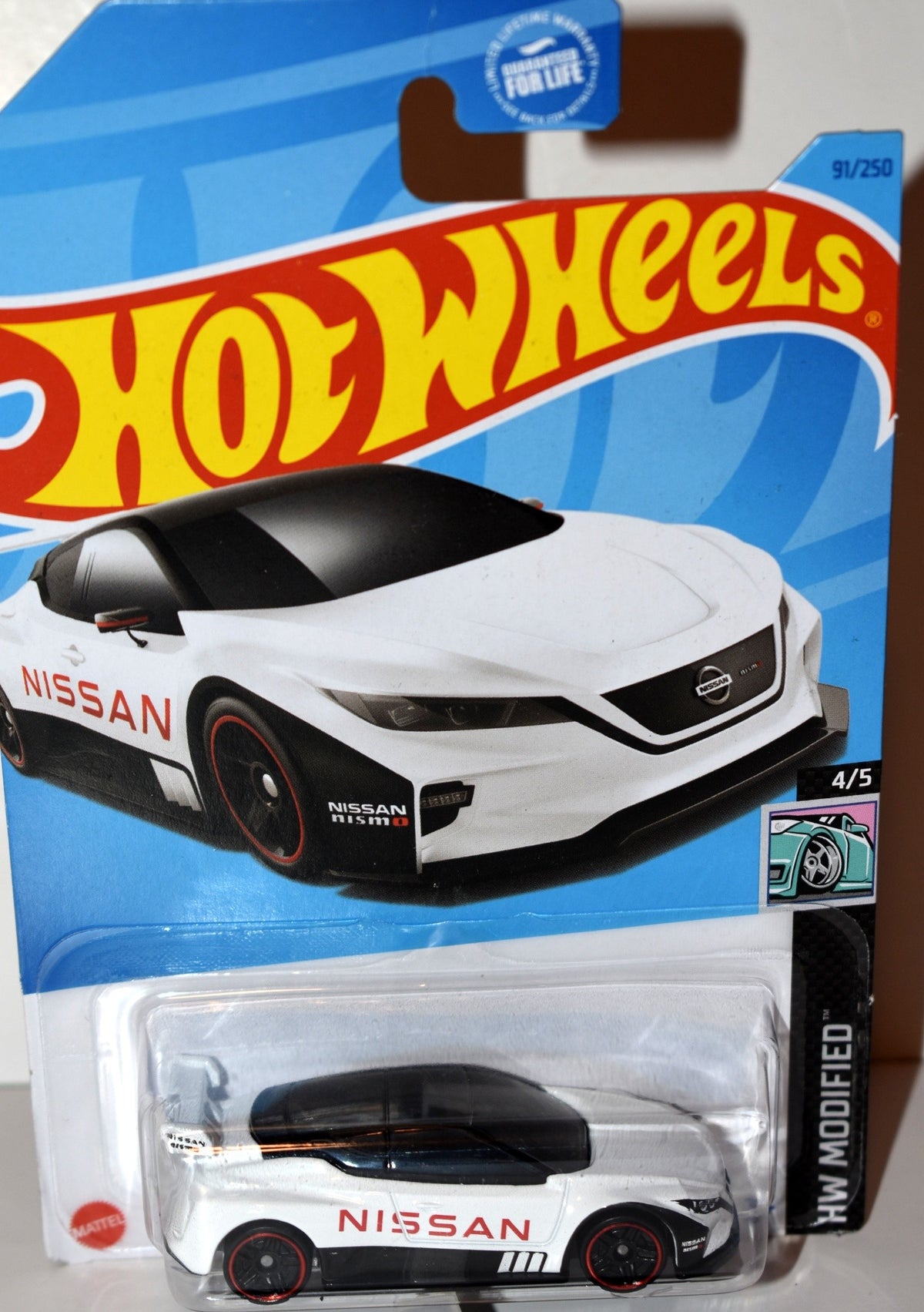 Hot Wheels - Nissan Leaf Nismo RC_02