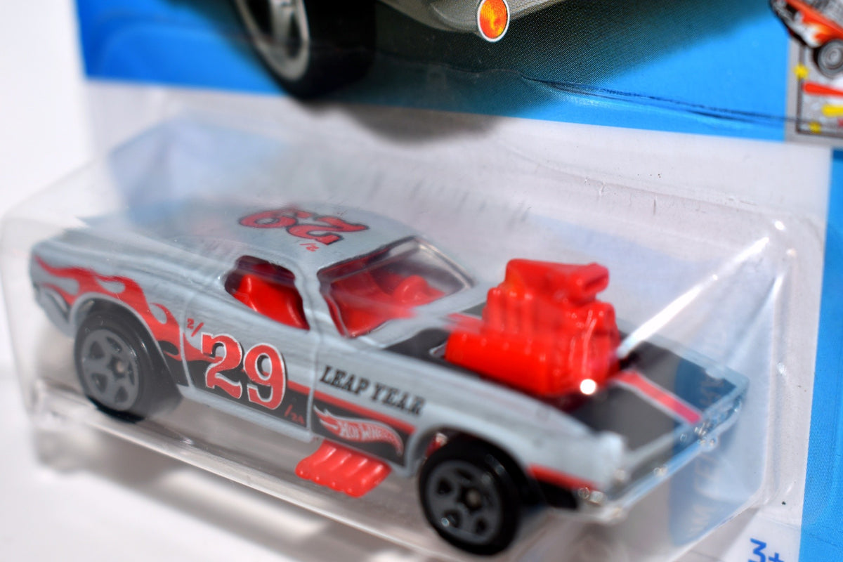 Hot Wheels  - 2024 Leap Year - Dodge Challenger - Rodger Dodger