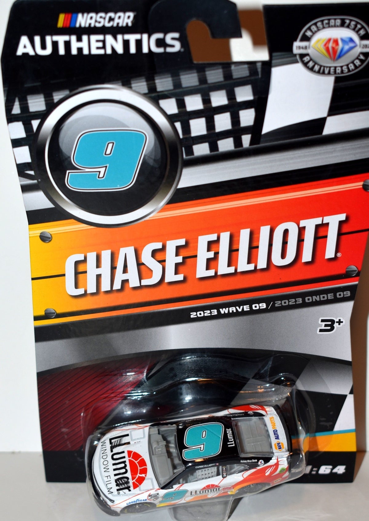 NASCAR Authentics Hendrick Motorsports - Chase Elliott LLumar  Chevrolet Camaro