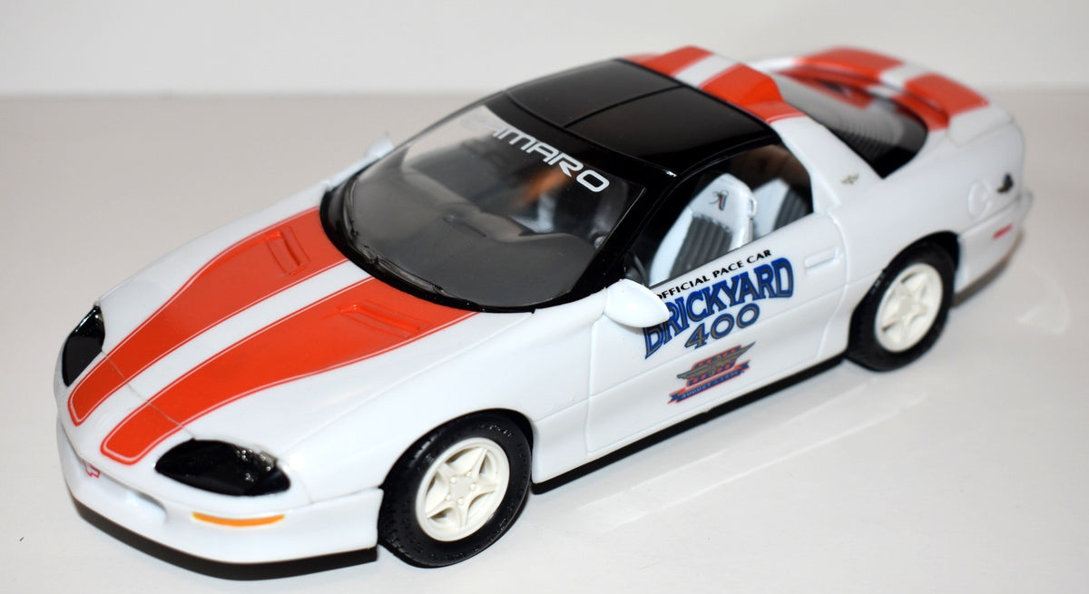 AMT Dealer Promo - Rare Certified 1-1000 1996 NASCAR Brickyard 400 Pace Vehicle Set