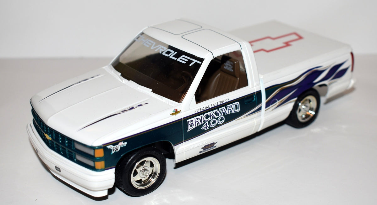 AMT Dealer Promo - Rare Certified 1-1000 1996 NASCAR Brickyard 400 Pace Vehicle Set