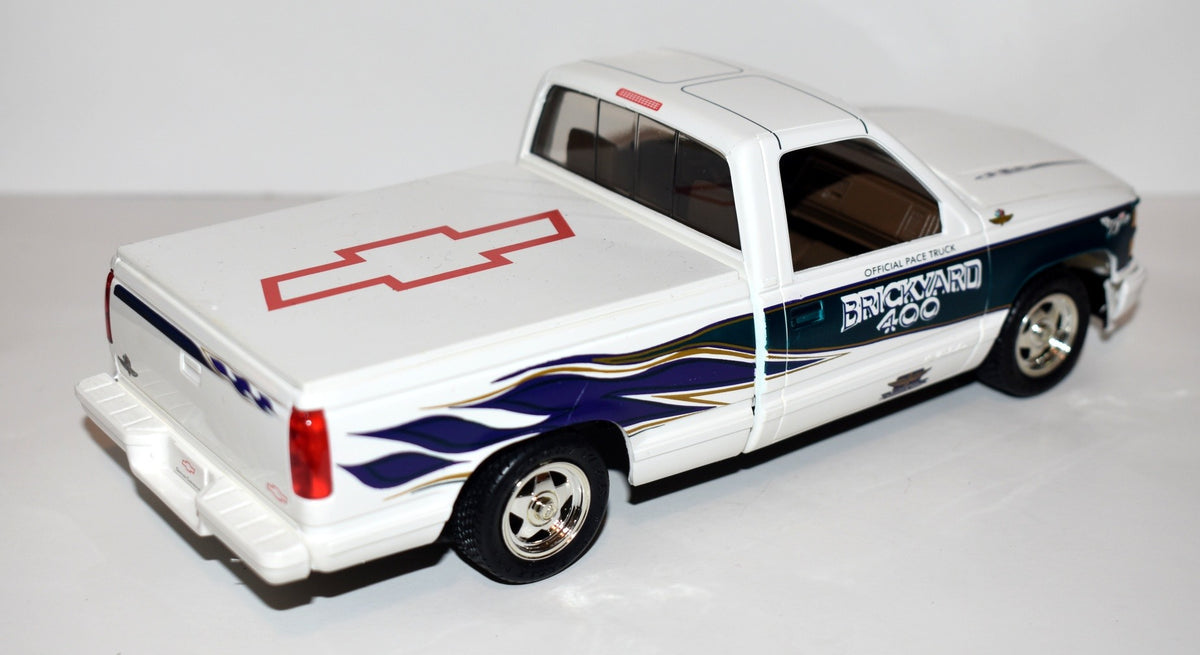 AMT Dealer Promo - Rare Certified 1-1000 1996 NASCAR Brickyard 400 Pace Vehicle Set
