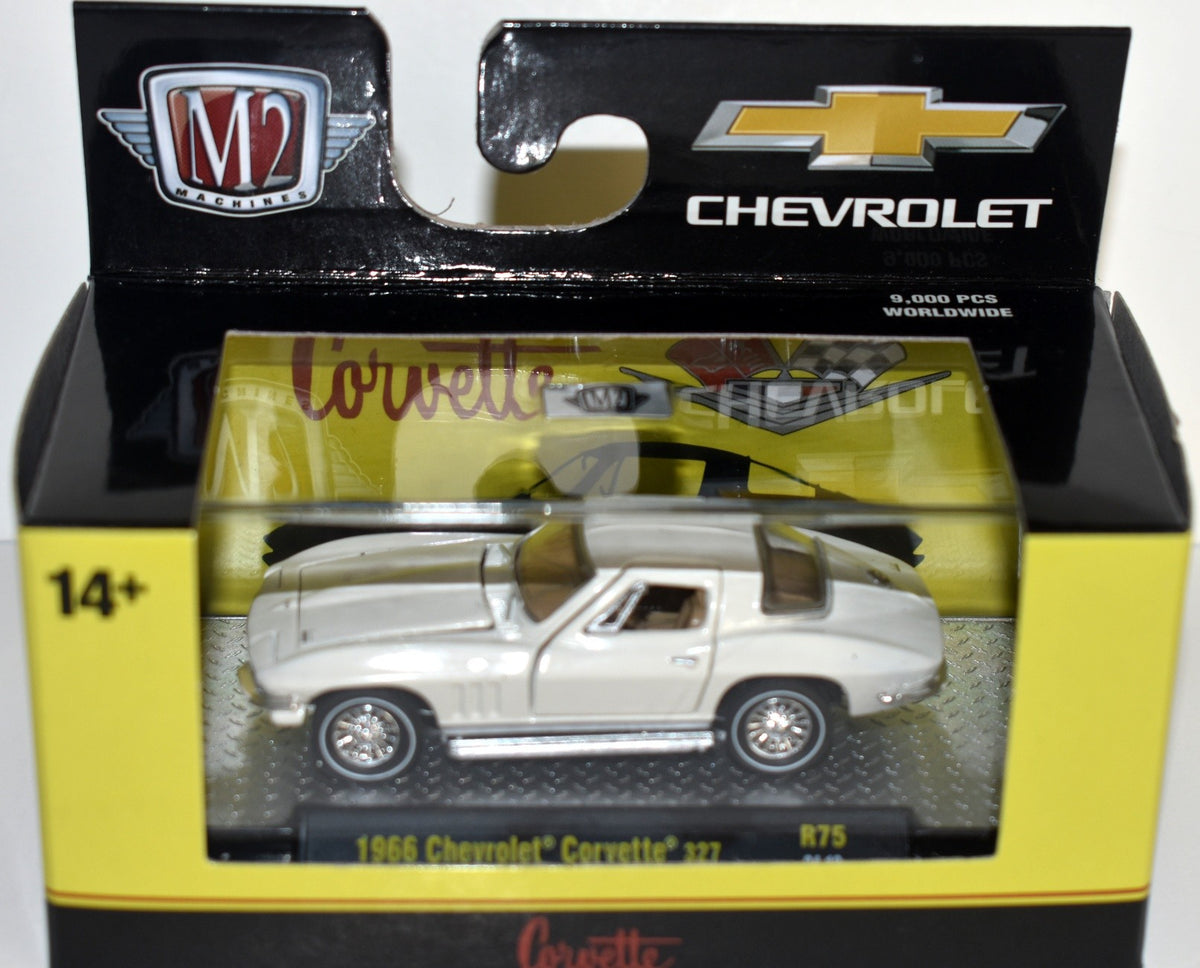 M2 Machines -  Detroit Muscle - 1966 Chevrolet Corvette 327