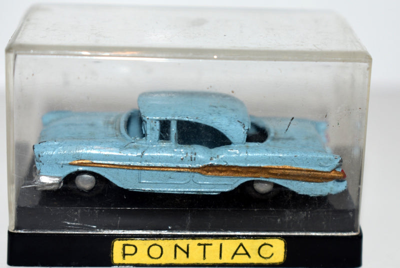 Ahi - Rare 1957 Pontiac with display